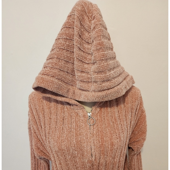 Pink Republic sweater - Picture 3 of 7